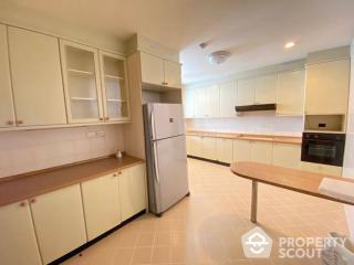 3-BR Apt. near MRT Sukhumvit