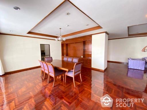 3-BR Apt. near MRT Sukhumvit