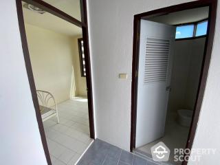 3-BR Apt. near MRT Sukhumvit