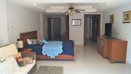 Cosy Beach Townhouse for Sale in Pattaya