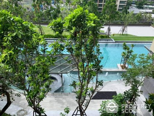 1-BR Condo at Whizdom Essence Sukhumvit near BTS Punnawithi