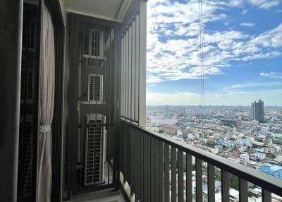 2-BR Condo at Nye By Sansiri near BTS Wongwian Yai