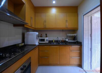 3 Bed House For Rent In East Pattaya - Silk Road