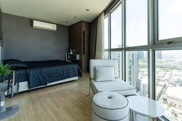 For RENT : Sky Walk Condominium / 1 Bedroom / 1 Bathrooms / 54 sqm / 40000 THB [R11948]