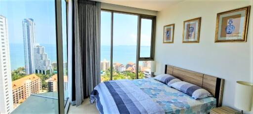 Riviera Wongamat Condo for Sale in Pattaya