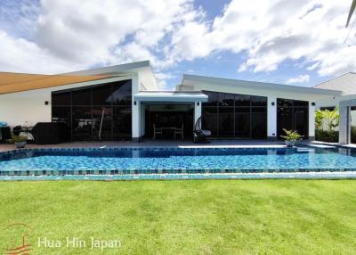 **Huge Price Reduction** Newly Completed Contemporary Design 3 Bedroom Pool Villa Close To Banyan Golf
