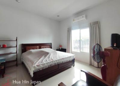 Great Location! 3 Bedroom House inside Popular La Vallee Project Close to Hua Hin Centre for Sale (Completed)