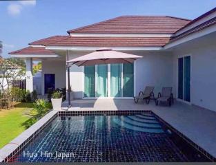 Modern 3 Bedroom Pool Villa inside Woodland Project near Town