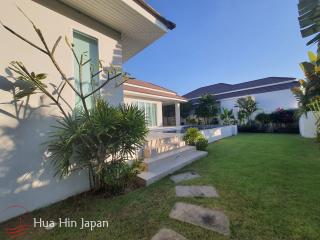 Modern 3 Bedroom Pool Villa inside Woodland Project near Town