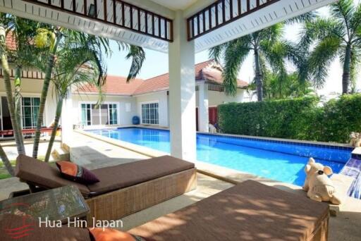 Beautiful 3 Bedroom Pool Villa in Popular Smart House Project next to Black Mountain
