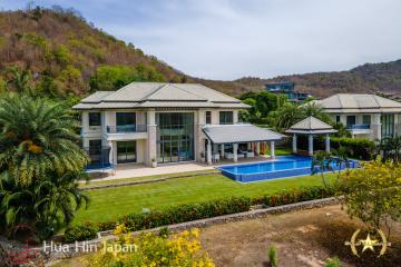 Black Mountain Absolute luxury golf course villa for sale Hua Hin
