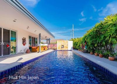 Location!! 3 Bedroom Pool Villa For Rent In Soi 102 only 5 minute to Bluport shopping center