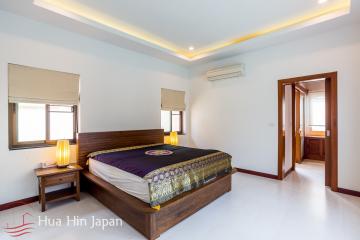 Thai - Bali Style 4 Bedrooms Pool Villa in Multipul Award Winning Develper on Soi 88 (Completed, Furnished)