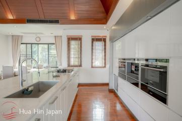 A Large Sea View 4 Bedroom Balinese Pool Villa with Theater at Popular Panorama Project (Completed and Furnished)
