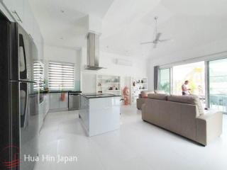 Beautiful 3 Bedroom Pool Villa on Popular Red Mountain Project off Soi 88