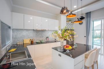 New 3 Bedroom Luxury Pool Villas in Soi 88, Close to Downtown Hua Hin (Completed & Semi-Completed)