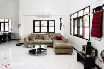 Cozy 3 Bedroom Pool Villa only 1 km from Pak Nam Pran Beach Area (Completed, Furnished)