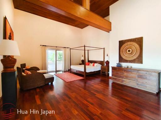 **Huge Price Reduction** Top Quality 5 Bedroom Executive Mansion on 2.5 Rai Plot of Land on Soi 102, 5 min to BluPort and Pineapple Valley Golf.