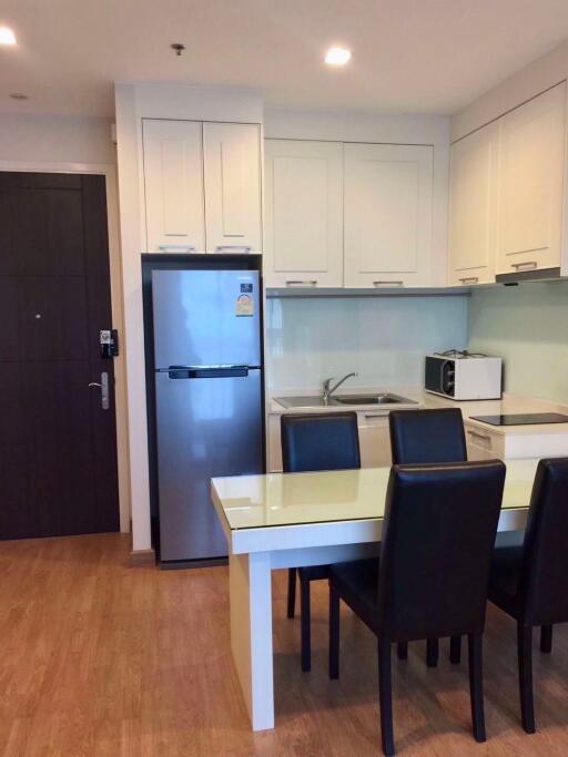 2 bed Condo in Q House Condo Sukhumvit 79 Phrakhanongnuea Sub District C020283