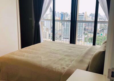 2 bed Condo in Park Origin Phromphong Khlongtan Sub District C020275