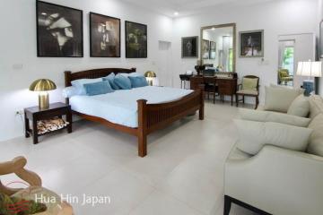 Newly Renovated, a Large 3 Bedroom Pool Villa inside Popular Hana Village for Sale