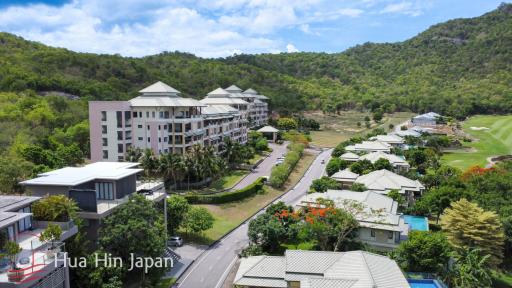**Price Reduction!!** 2 BDRM Golf View Unit On Black Mountain (1 x Membership included, Fully Furnished)