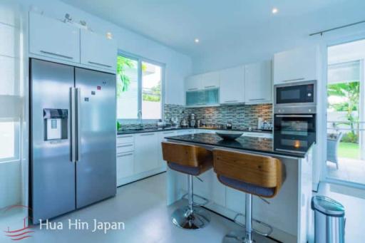 Modern Design 3 Bedrooms Pool Villa Off Soi 88 (Completed, Fully Furnished)