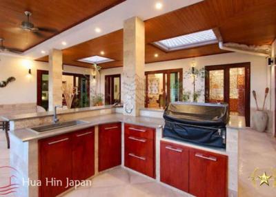 Luxury 3 Bed Pool Villa inside Popular Hana Village near Khao Kalok Beach