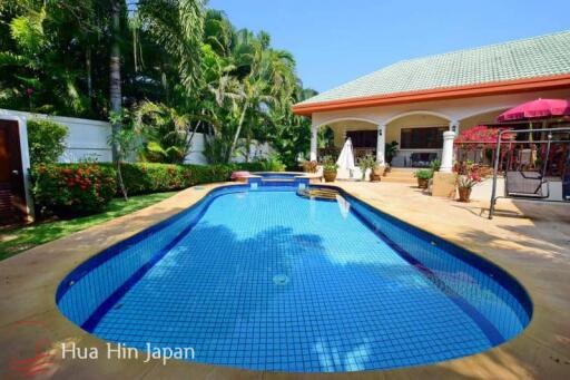 A Large 3 Bedroom Pool Villa with Beautiful Tropical Garden near Khao Tao Beach