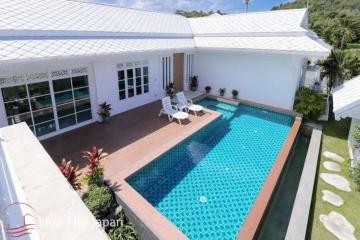 Colonial Style Pool Villa in Secured Compound near Black Mountain Golf