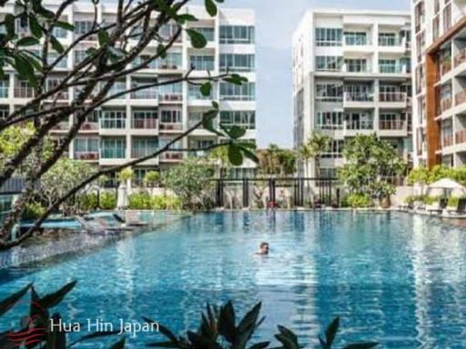 Good size studio unit in SeaCraze Condo in Khao Takiab