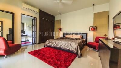 NAI7404: Two Bedroom Villa with a Pool in Nai Harn Area