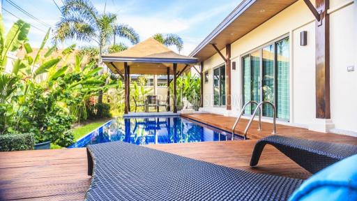 NAI7404: Two Bedroom Villa with a Pool in Nai Harn Area