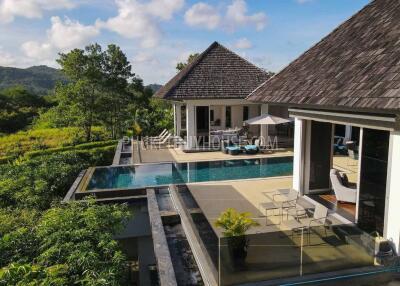 LAY7376: Five Bedroom Villa With Ocean Views in Layan