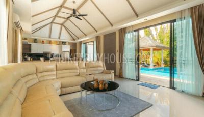 RAW7363: Five Bedroom Villa with Pool and Garden in Rawai