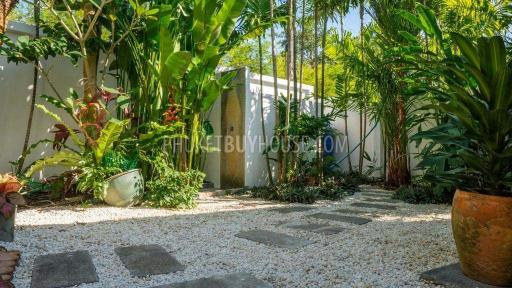 RAW7355: Two Bedroom Private Pool Villa in Rawai