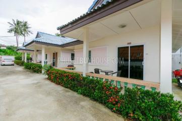 NAI5726: Four Houses Resort in Nai Harn