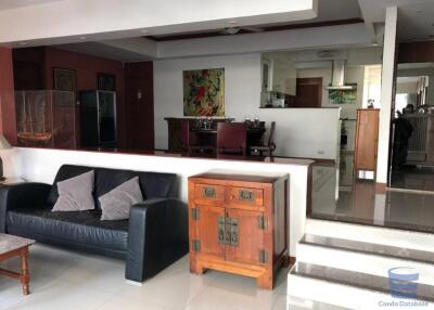 [Property ID: 100-113-26436] 3 Bedrooms 3 Bathrooms Size 175Sqm At Siam Penthouse 2 for Sale 15500000 THB