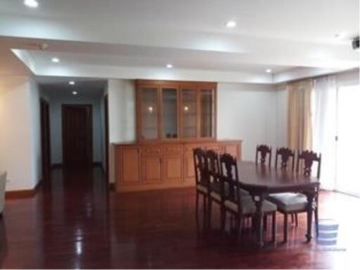 [Property ID: 100-113-26034] 4 Bedrooms 3 Bathrooms Size 200Sqm At Nagara Mansion for Rent 55000 THB