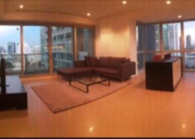 [Property ID: 100-113-21087] 2 Bedrooms 2 Bathrooms Size 110Sqm At The River for Sale