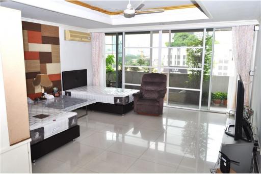 The Oriental Tower: Perfect for Families with a Close-knit Community and Airy, Bright Units - 920071062-156
