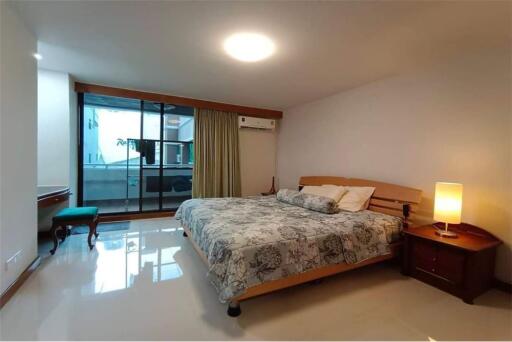 Luxurious 1 Bedroom Condo with Balcony in Asoke | Spacious 106 Sqm Unit at The Concord - 920071001-12032