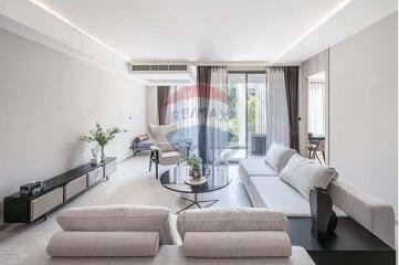 Spacious and Luxurious 3-Bedroom Condo in the Heart of Phromphong - 920071054-387