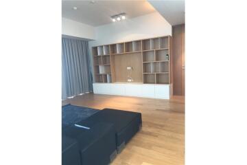 For Rent Duplex Style 4 Bed at The Met Sathorn