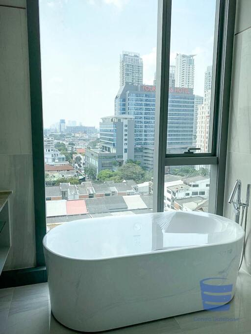 Kraam Sukhumvit 26 2 Bedroom 2 Bathroom For Rent