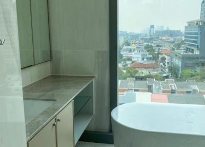 Kraam Sukhumvit 26 2 Bedroom 2 Bathroom For Rent