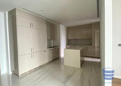 Kraam Sukhumvit 26 2 Bedroom 2 Bathroom For Rent