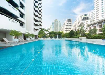 Spacious 3BR Urban Oasis in the Heart of Bangkok