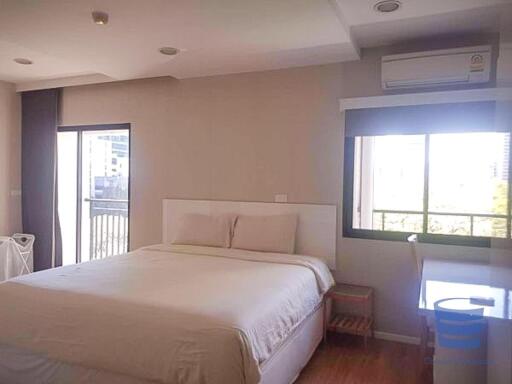 Renova Residence Chidlom 2 Bedroom 2 Bathroom For Rent