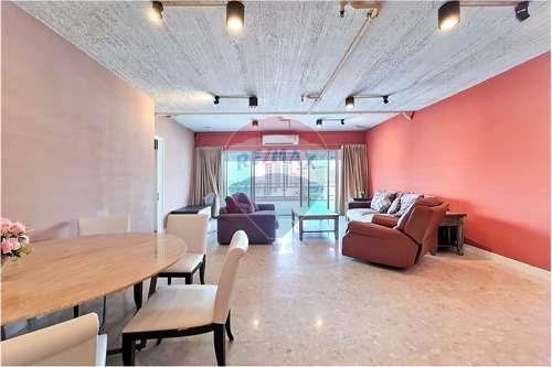 Price Drop rare unit 3 bedrooms with big terrace high floor at Nusasiri Grand - 920071001-11998